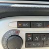 daihatsu mira-gino 2004 CMATCH_U00042841669 image 23