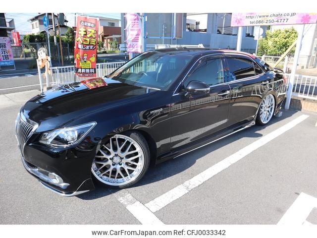 toyota crown-majesta 2013 GOO_JP_700102067530240721002 image 1