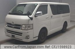 toyota regiusace-van 2011 CFJ1598923
