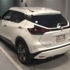 nissan kix 2022 CFJ1806838 image 2