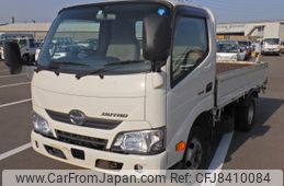 hino dutro 2017 23012106