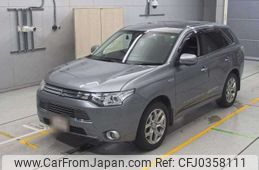 mitsubishi outlander-phev 2014 -MITSUBISHI--Outlander PHEV DLA-GG2W--GG2W-0011375---MITSUBISHI--Outlander PHEV DLA-GG2W--GG2W-0011375-