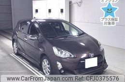 toyota aqua 2014 -TOYOTA 【岐阜 504ﾂ1905】--AQUA NHP10-2403633---TOYOTA 【岐阜 504ﾂ1905】--AQUA NHP10-2403633-