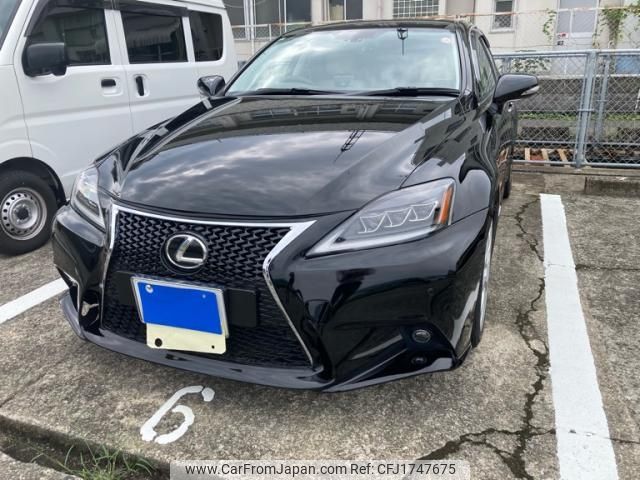 lexus is 2012 CFJ1747675 image 1