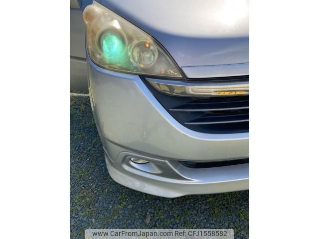 honda stepwagon 2006 CFJ1558582 image 2