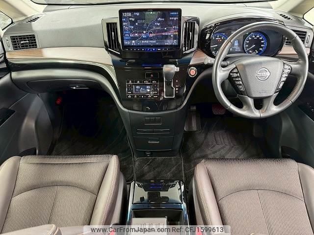 nissan elgrand 2021 CFJ1599613 image 2