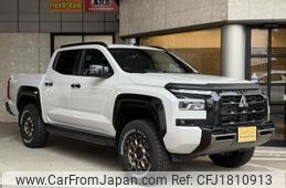 mitsubishi triton 2025 CFJ1810913