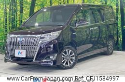 toyota esquire 2018 CFJ1584997