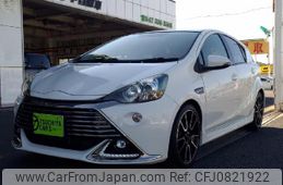 toyota aqua 2015 quick_quick_DAA-NHP10_NHP10-2456318