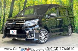 toyota voxy 2017 CFJ1764610