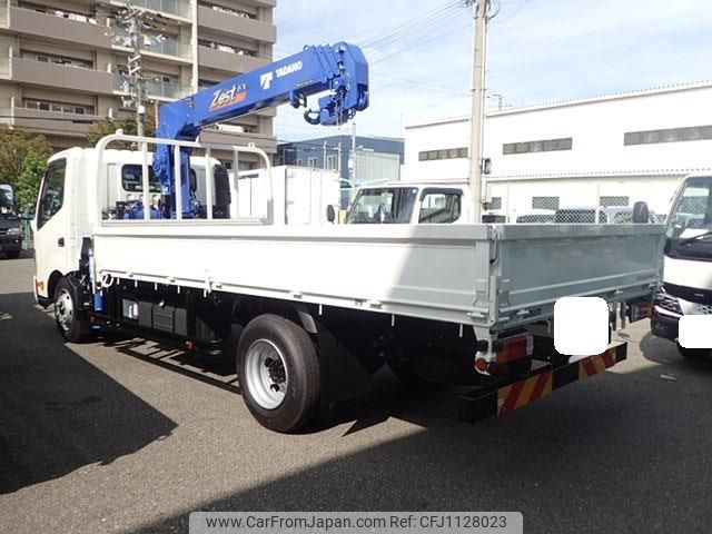 hino dutro 2024 GOO_NET_EXCHANGE_0707934A30250507W001 image 2