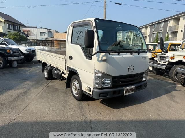 mazda titan 2017 CFJ1382202 image 2