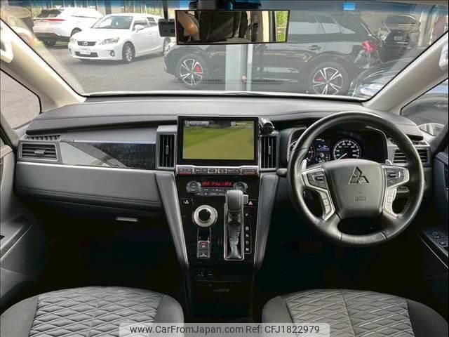 mitsubishi delica-d5 2022 CFJ1822979 image 2