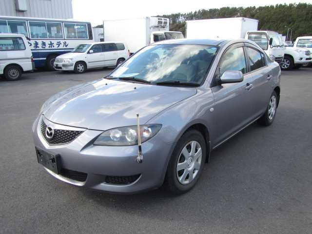 mazda axela 2005 160225102654 image 1