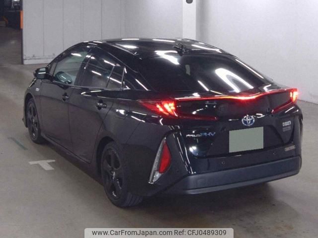 toyota prius-phv 2017 quick_quick_DLA-ZVW52_ZVW52-3026789 image 2