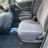 toyota noah 2004 CFJ1653686 image 8