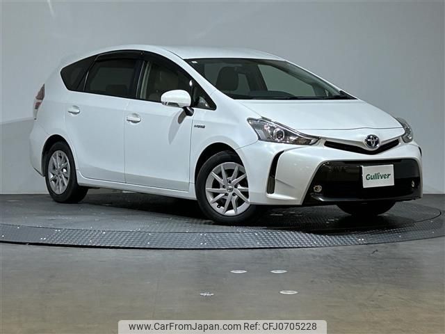 toyota prius-α 2015 -TOYOTA--Prius α DAA-ZVW40W--ZVW40-3111233---TOYOTA--Prius α DAA-ZVW40W--ZVW40-3111233- image 1