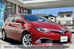 car_c111fb25-1de0-4c88-8877-