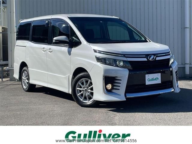 toyota voxy 2014 -TOYOTA--Voxy DBA-ZRR85W--ZRR85-0018935---TOYOTA--Voxy DBA-ZRR85W--ZRR85-0018935- image 1