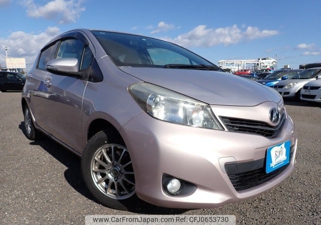 toyota vitz 2011 REALMOTOR_N2025010016F-24 image 2