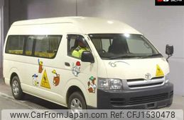 toyota hiace-commuter 2006 CFJ1530478