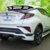 toyota c-hr 2017 quick_quick_DAA-ZYX10_ZYX10-2037638 image 3