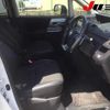 toyota voxy 2013 -TOYOTA--Voxy ZRR70W-0583322---TOYOTA--Voxy ZRR70W-0583322- image 5