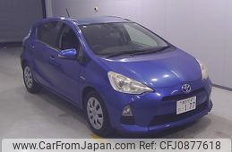 toyota aqua 2013 quick_quick_DAA-NHP10_6133958