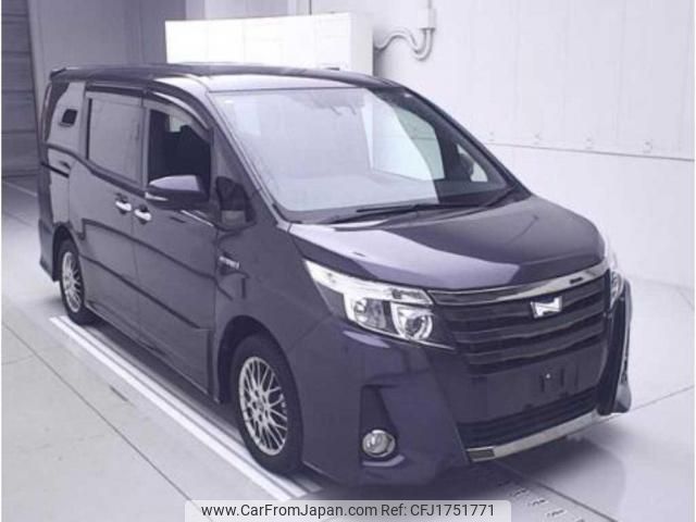 toyota noah 2016 CFJ1751771 image 1