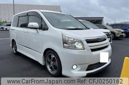 toyota noah 2007 -TOYOTA--Noah DBA-ZRR70W--ZRR70-0019129---TOYOTA--Noah DBA-ZRR70W--ZRR70-0019129-