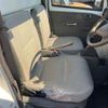 mitsubishi minicab-truck 2005 CFJ1498389 image 8