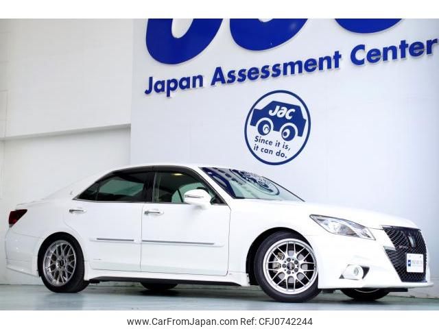 toyota crown-hybrid 2013 quick_quick_DAA-AWS210_AWS210-6004375 image 1