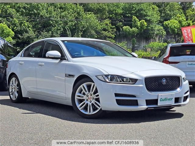 jaguar xe 2016 CFJ1608936 image 1