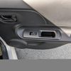 toyota aqua 2015 CARSENSOR_JP_AU6304659919 image 32