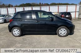 toyota vitz 2015 NIKYO_CD67627