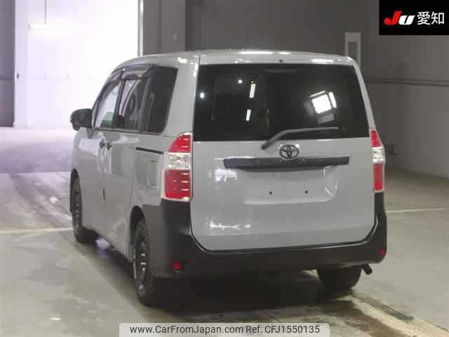 toyota noah 2010 CFJ1550135 image 2