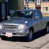 toyota hilux-sports-pick-up 2002 GOO_NET_EXCHANGE_0402398A30231017W001 image 1