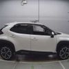 toyota yaris-cross 2021 -TOYOTA 【八王子 339ﾑ 51】--Yaris Cross 6AA-MXPJ10--MXPJ10-2027164---TOYOTA 【八王子 339ﾑ 51】--Yaris Cross 6AA-MXPJ10--MXPJ10-2027164- image 8