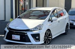 toyota prius-α 2018 CFJ1639652