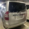 toyota noah 2011 -TOYOTA--Noah ZRR70G--0433618---TOYOTA--Noah ZRR70G--0433618- image 11