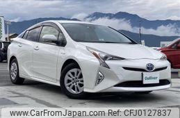 toyota prius 2016 -TOYOTA--Prius DAA-ZVW50--ZVW50-6011677---TOYOTA--Prius DAA-ZVW50--ZVW50-6011677-