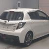 toyota vitz 2018 -TOYOTA--Vitz DAA-NHP130--NHP130-2032050---TOYOTA--Vitz DAA-NHP130--NHP130-2032050- image 2