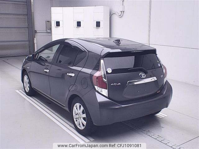 toyota aqua 2016 -TOYOTA--AQUA NHP10-2576193---TOYOTA--AQUA NHP10-2576193- image 2