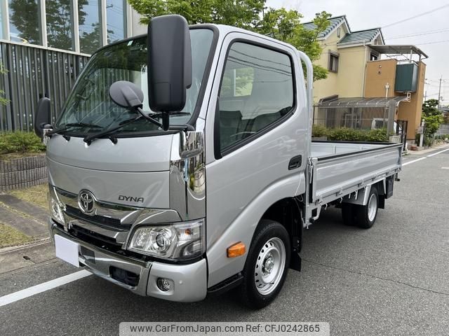 toyota dyna-truck 2023 GOO_NET_EXCHANGE_0704433A30240924W002 image 2