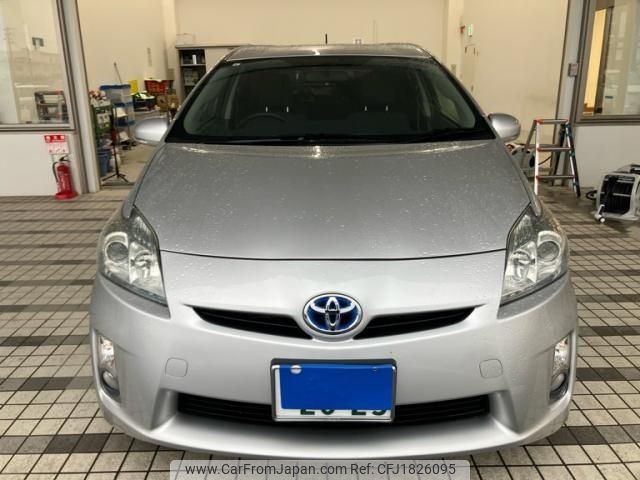 toyota prius 2011 CFJ1826095 image 1