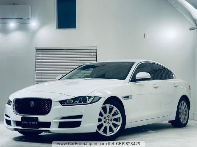 jaguar xe 2017 quick_quick_JA2NA_SAJAB4AN4GA937603 image 1