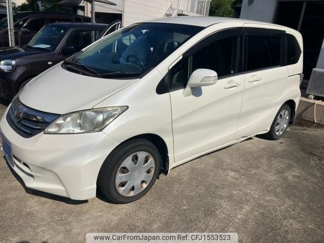 honda freed 2012 CFJ1553523 image 2