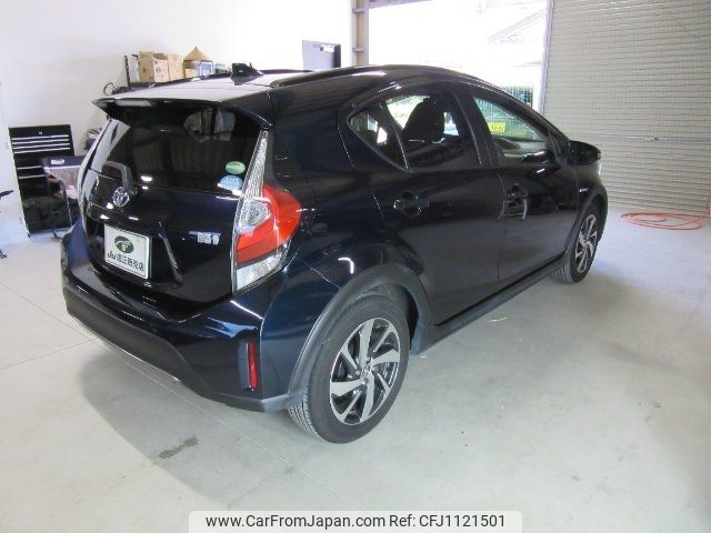 toyota aqua 2017 -TOYOTA 【飛騨 300ﾁ6974】--AQUA NHP10H--6670705---TOYOTA 【飛騨 300ﾁ6974】--AQUA NHP10H--6670705- image 2