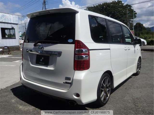 toyota noah 2012 -TOYOTA--Noah DBA-ZRR70W--ZRR70-0511205---TOYOTA--Noah DBA-ZRR70W--ZRR70-0511205- image 2