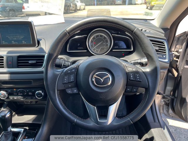 mazda axela 2015 CFJ1558775 image 2